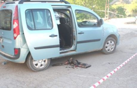 Kavgada Kan Döküldü: 3 Yaralı