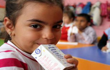 Okul Sütü Projesi Skandalla Başladı
