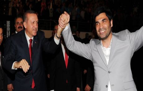 Başbakan Erdoğan'ı Duygulandıran Şarkı