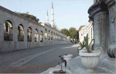 Herkesi Eyüp Sultan'a Bekliyoruz
