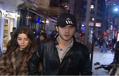 Bulut Ve Sevgilisi Beyoğlu'nda Görüntülendi!