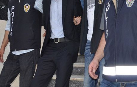 Doktor Olamadı, 'hırsız' Oldu!