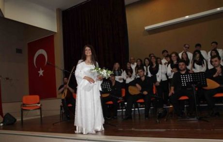 Konservatuardan Türkü Ziyafeti