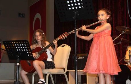 Geleceğin Sanatçıları Mezun Oluyor
