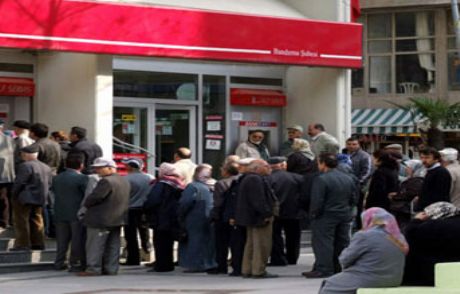 Emekliye Yardım Parası Geliyor
