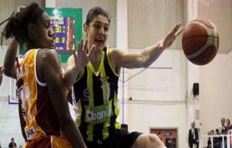 Nevriye Yılmaz Resmen G.saray'da!