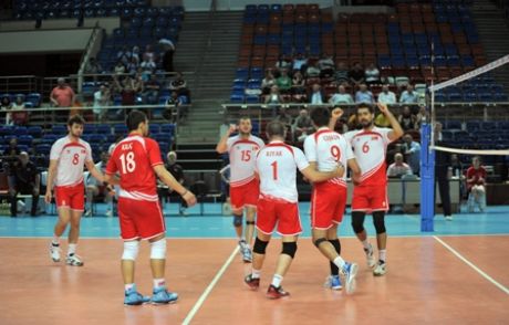A Milliler Romanya'ya Galip!