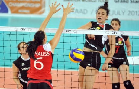 Sultanlar Final Setinde Kazandı: 3-2