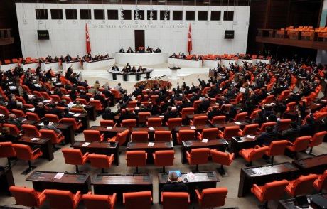 Meclis Hafta Sonu Tatile Girecek