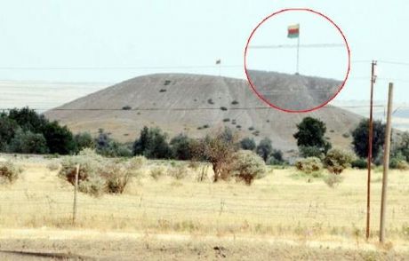Sınırdaki Pkk Paçavrası Kaldırıldı