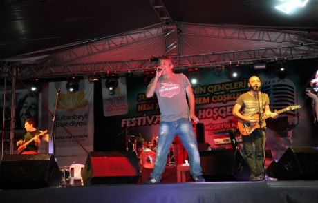 Festival Coşkusu Sürüyor