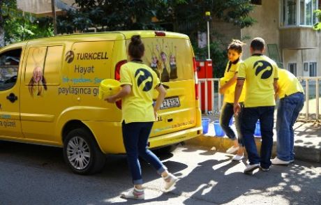 'hayat Bir Damla Suyu Paylaşınca Güzel'
