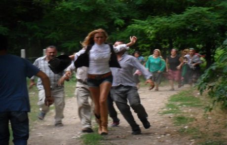 Tuğba Özay Tecavüze Uğradı