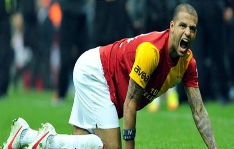 Felipe Melo İmzayı Attı İddiası