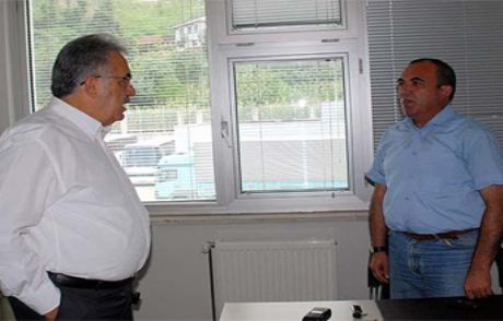 Bakan Yazıcı Memuru Böyle Azarladı
