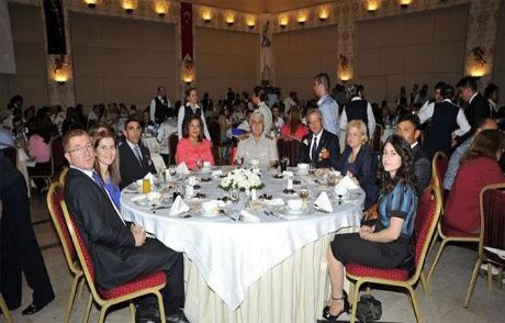 'şehit Haberleri Gelirken Tatil Yapamam'