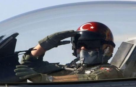 Türk Jeti Yüzlerce Parçaya Ayrılmış Olabilir