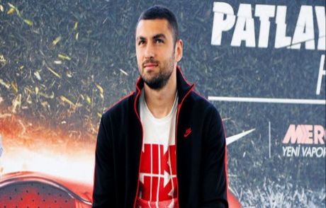 Burak: Hocam Takımı Bensiz Düşünün