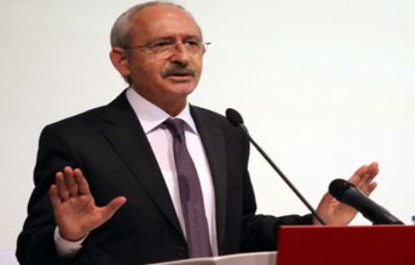 'adam Ol, İstifa Et!'