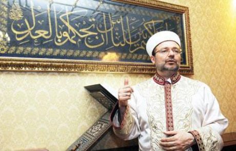 'alevilerin Evinin Önünde Beklerim'
