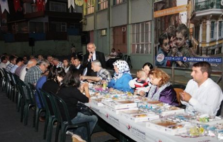 Ekrem Erdem Hasbahçede İftar Yaptı