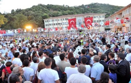 Chp Ramazan'da 1,5 Milyon İstanbulluya Ulaştı