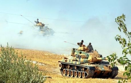 Sınırdaki Tatbikattan Nefes Kesen Kareler