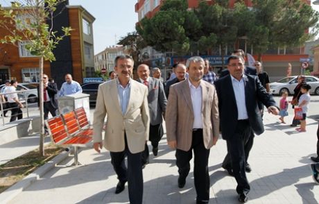 Bakan Ergünden Meydan Turu