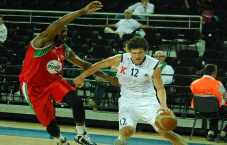 Pınar Karşıyaka 82 Ted Ankara Kolejliler 84