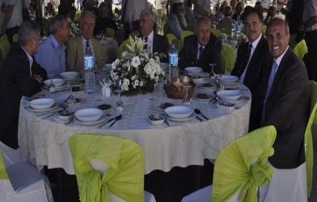 Demokrasi Hayatında Bir Dönem Noktası