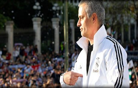 Jose Mourinho Kovuldu Kovulacak!