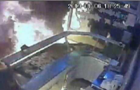 Pkk Yandaşları Esnafı Diri Diri Yaktı!