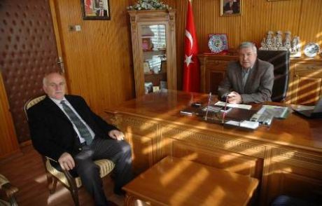 Haşbenoğludan Başkan Özcan a Ziyaret