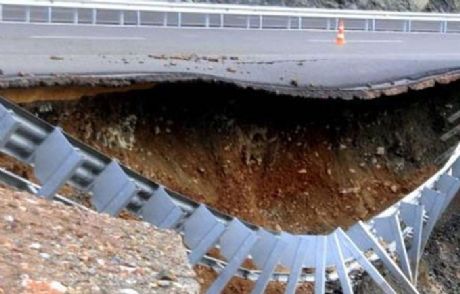 Marmaris'te Duble Yol Yine Çöktü