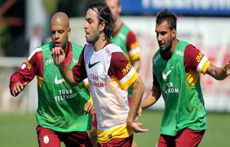 Galatasaray Antalya'dan Ayrıldı