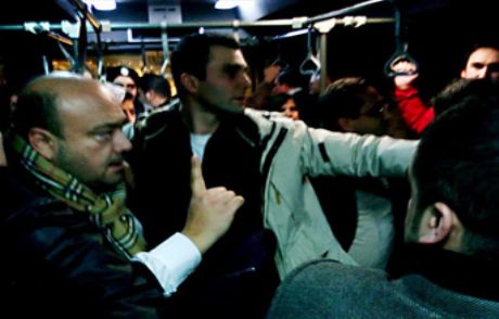 İzmir Uçağında Kabusu Yaşadılar
