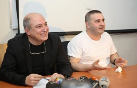 Öğrenciler Şafak Sezer'i Sorguladı
