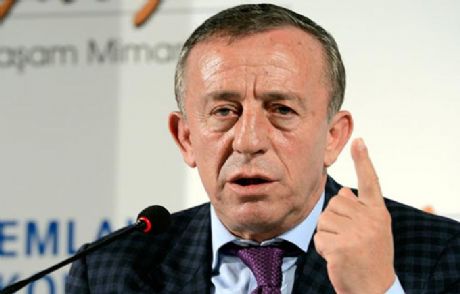 Ali Ağaoğlu'nun Ofisi Yandı