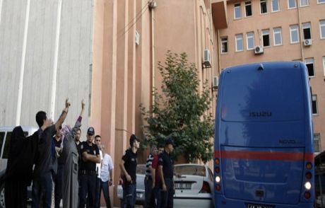 Kck'da Savunmasını Kürtçe Yaptı