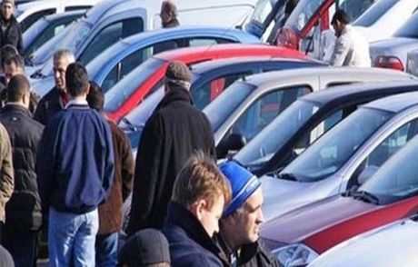 İkinci El Otomobil Piyasası Dibe Vurdu