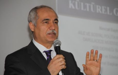 Yazarlar Okullarda