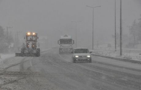 Bolu Dağı'nda Kar Yağışı Ve Yoğun Sis