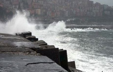 Mısır'da Fırtına: 13 Kişi Kayıp