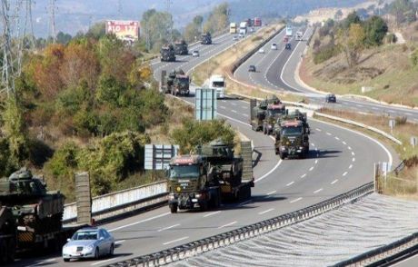 Tanklar Sınıra Gidiyor
