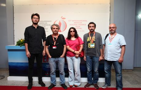 'tarkovski Bile İlkelerini Esnetmiştir'