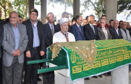 Demirel'in Ablası Afife Ünlü'ye Son Görev