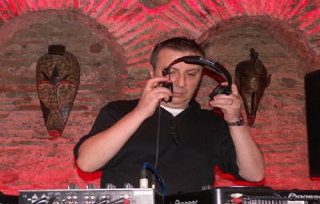 Orient Bar'da '45'likler' Gecesi