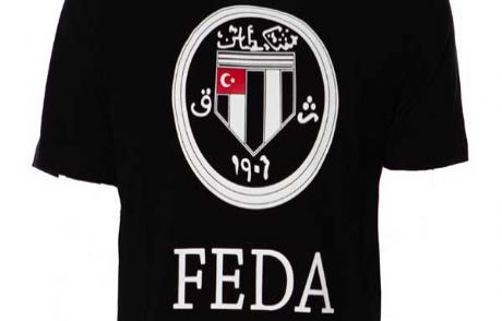'feda' Tişörtünde Dikkatlerden Kaçan Detay!