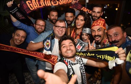 'oyunculardan Derbi Öncesi Dostluk Çağrısı'