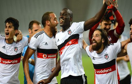 Beşiktaş'ın Kozları Demba Ba Ve Olcay